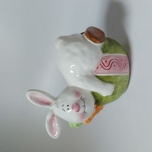 Vintage ceramic bunny ornament, EUC
